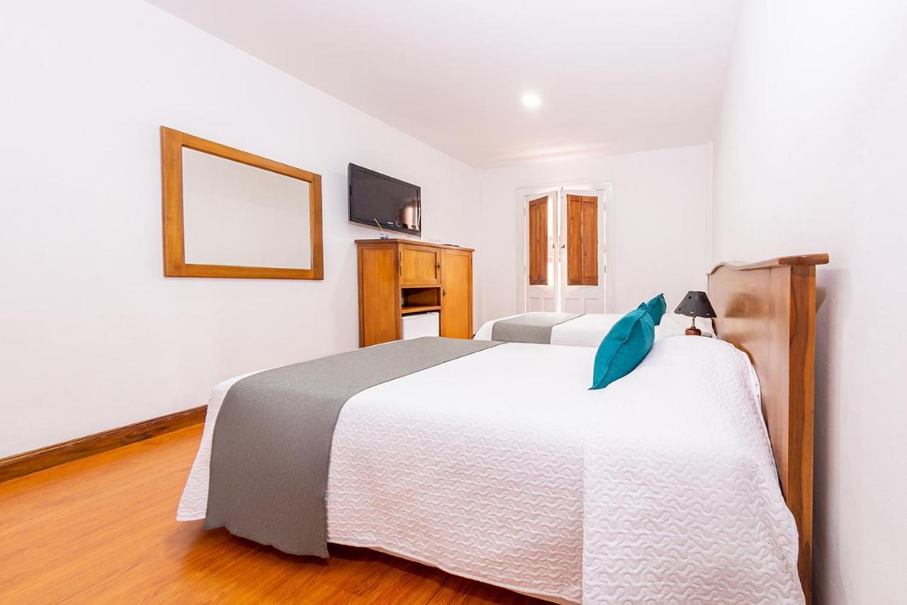 Ayenda Escorial 1936 Hotel Manizales Kültér fotó