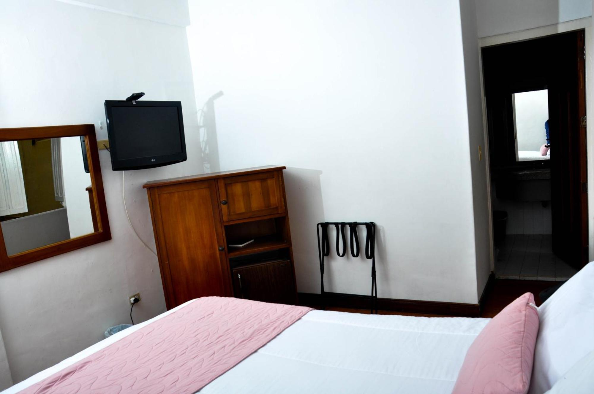 Ayenda Escorial 1936 Hotel Manizales Kültér fotó