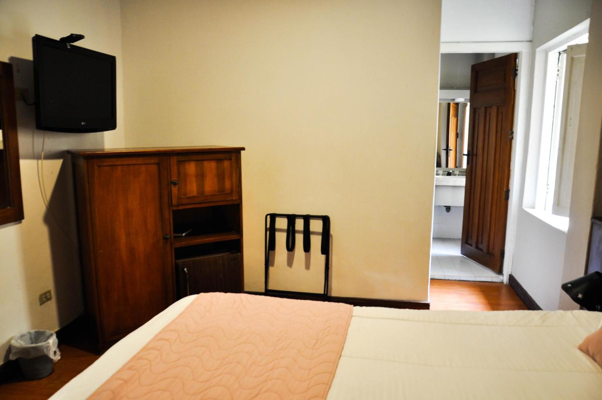 Ayenda Escorial 1936 Hotel Manizales Kültér fotó